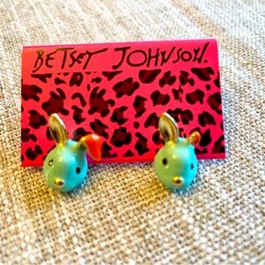 NWT Betsy Johnson Easter Blue Bunny Rabbit Stud Earrings Great Gift!